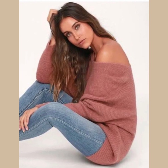 thread_pm Sweaters - 🇺🇸SALE🇺🇸 Dusty Pink Oversized Sweater!